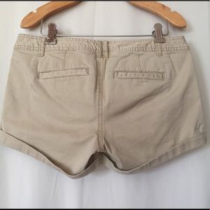 Mossimo Supply Co. Shorts - Mossimo Supply Co. Low Rise Midi Cuffed Shorts Mossimo Supply Co. Shorts - Mossimo Supply Co. Low Rise Midi Cuffed Shorts